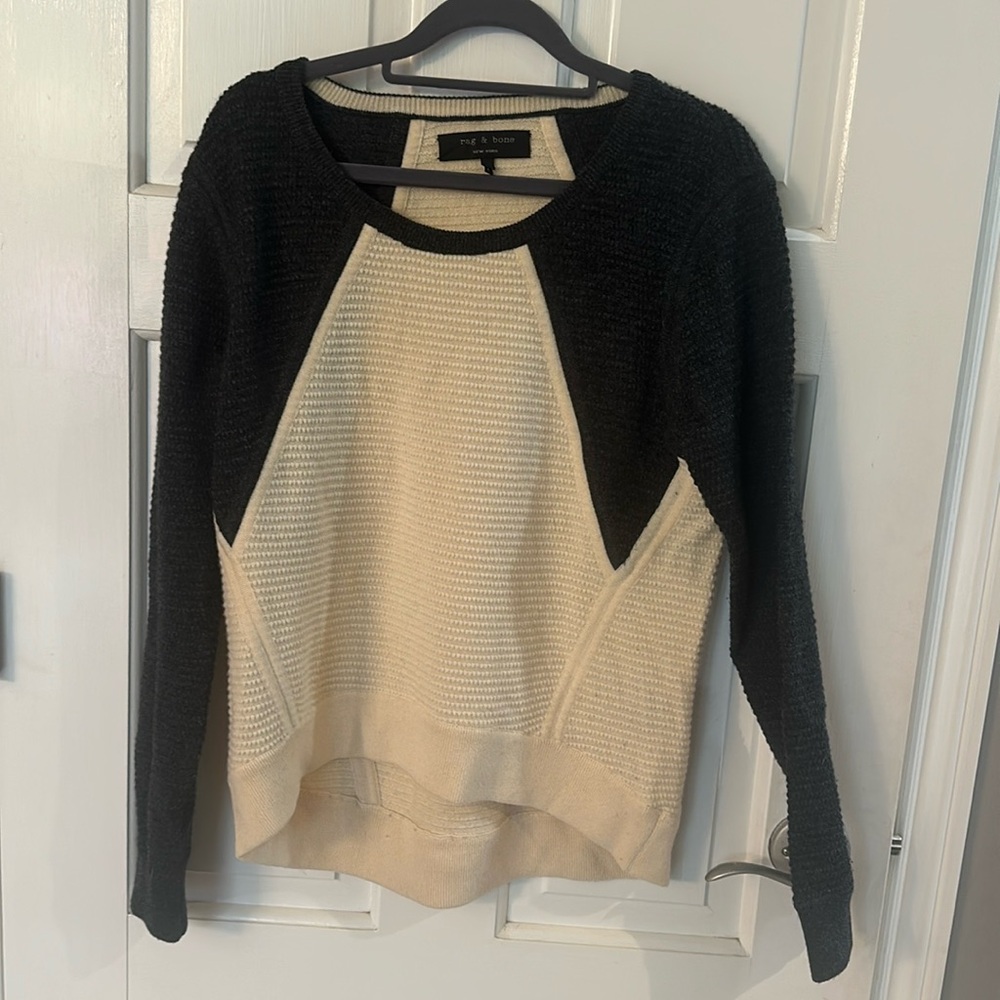 Rag & Bone xs sweater. Cream and grey.